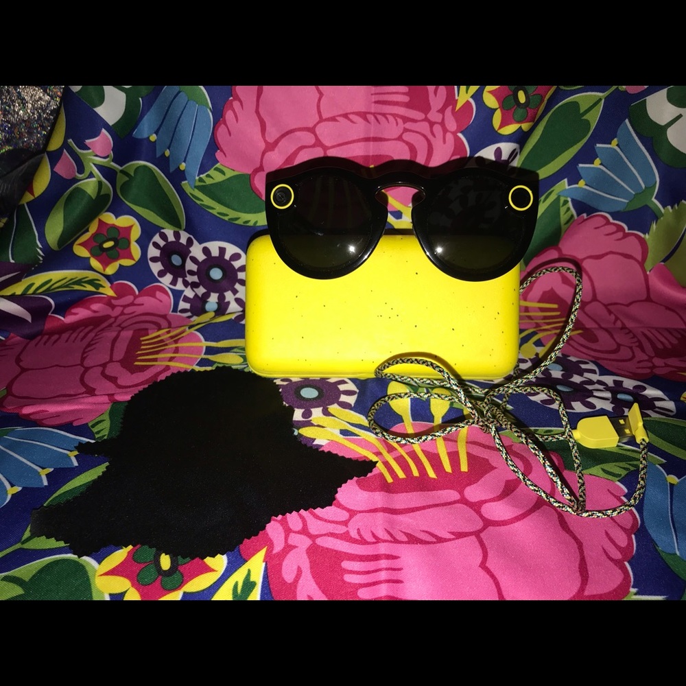 SnapChat Spectacles - Picture 6 of 8